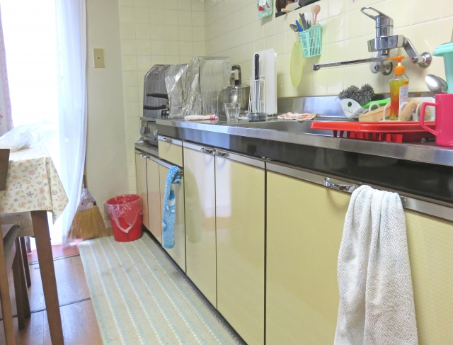 売却予定の不動産に住みながら売却活動をする方法とメリット・デメリット